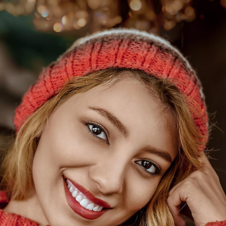 Omar Khan, Client Relations Director, discussing corporate gifting strategy with business clients